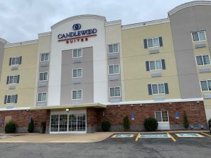 front facade of Candlewood Suites